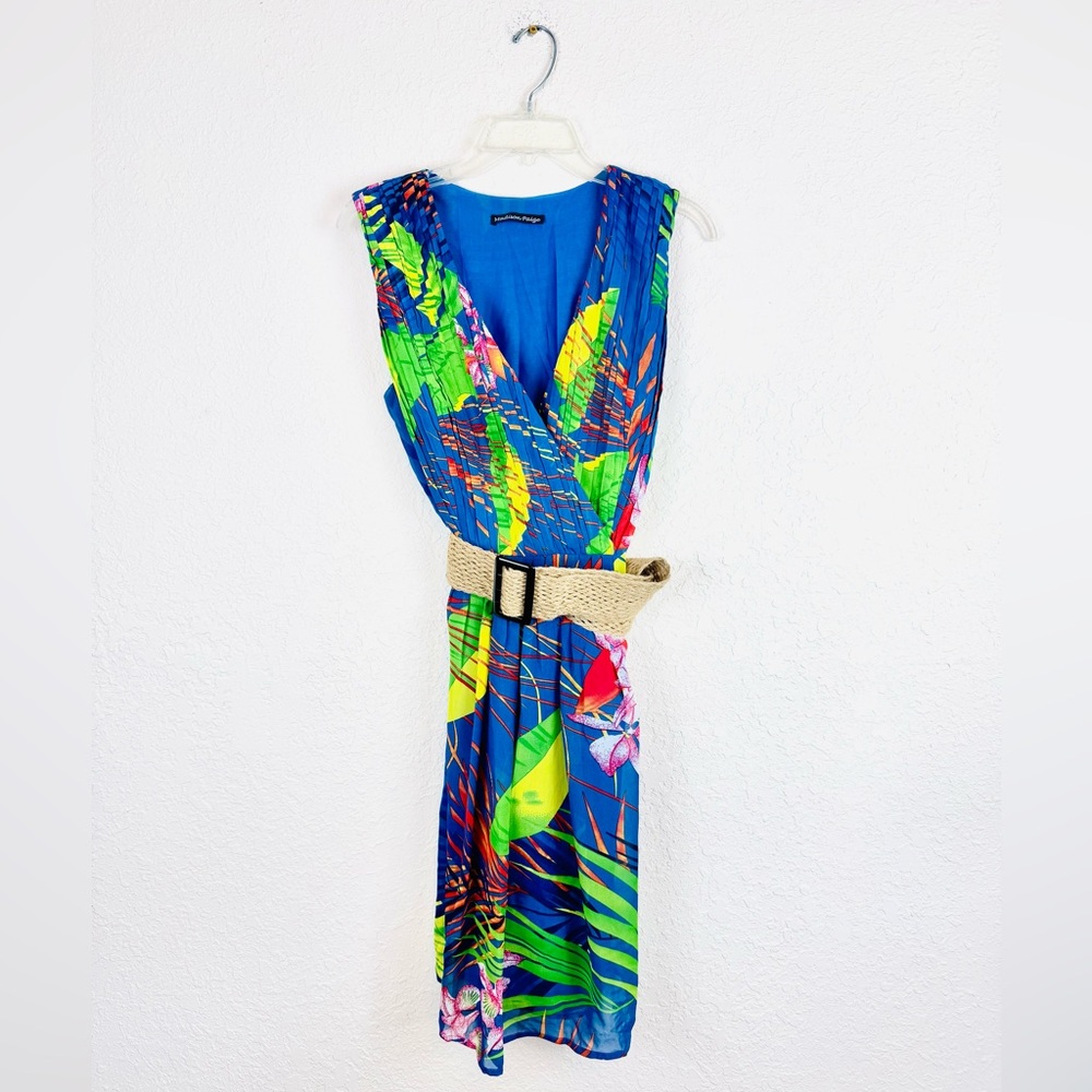 Madison Paige Dress with Belt Large